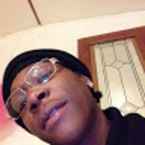 Meet your Posher, Shawn - Picture 1 of 1